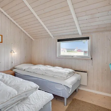 Lakolk I Denmark * Romo