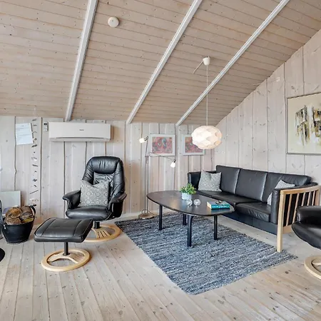 Lakolk Romo I Denmark