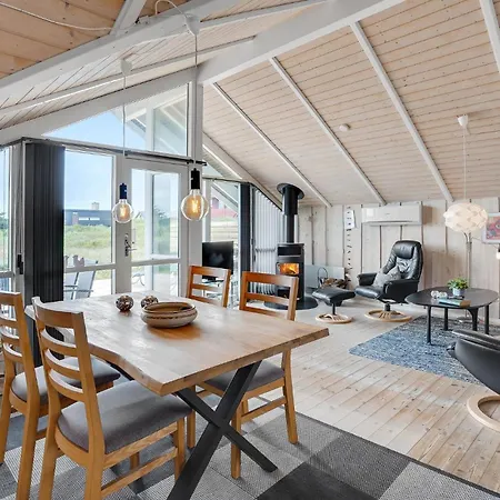 Lakolk Romo I Denmark * Romo